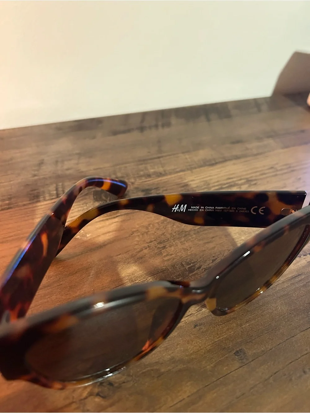H&M Tortoiseshell Cat-Eye Sunglasses - Brown/Amber